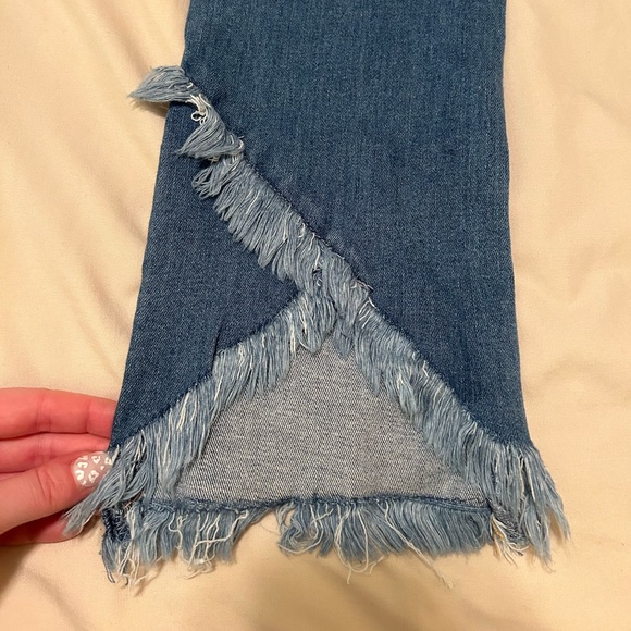 American Eagle Jeans - Picture 3 of 8